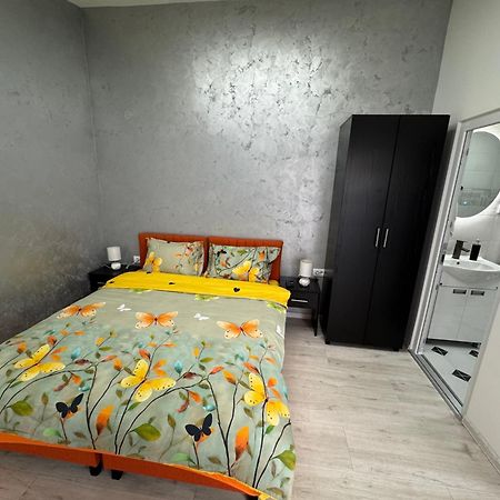 Mitic Apartmani 1 Ni Esterno foto