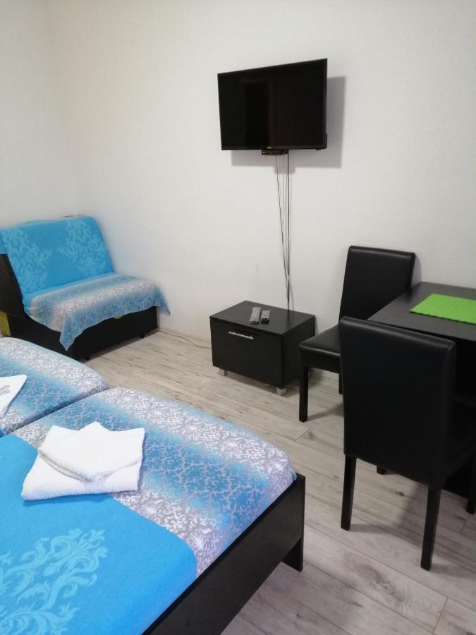 Mitic Apartmani 1 Ni Esterno foto
