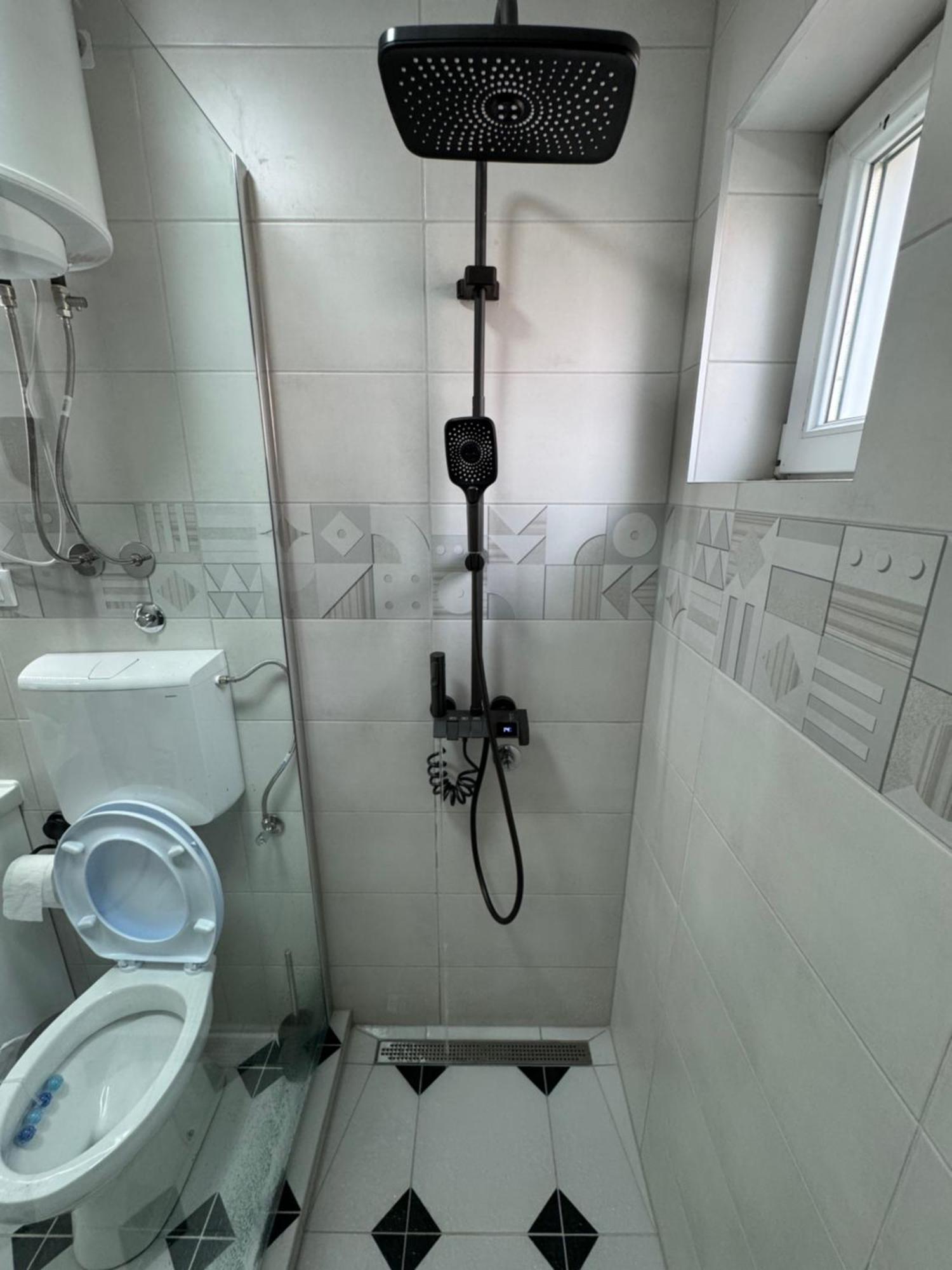 Mitic Apartmani 1 Ni Esterno foto
