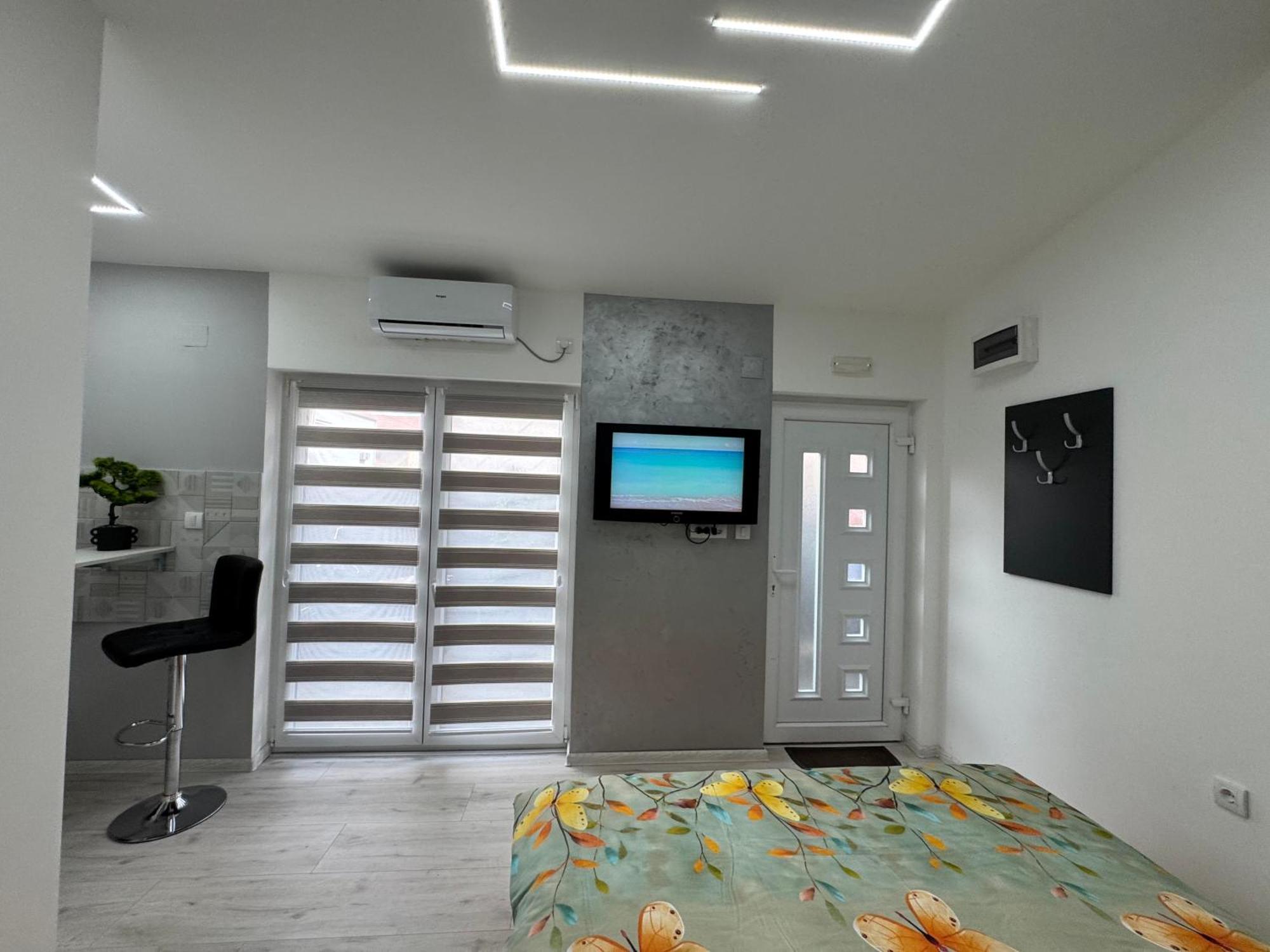 Mitic Apartmani 1 Ni Esterno foto